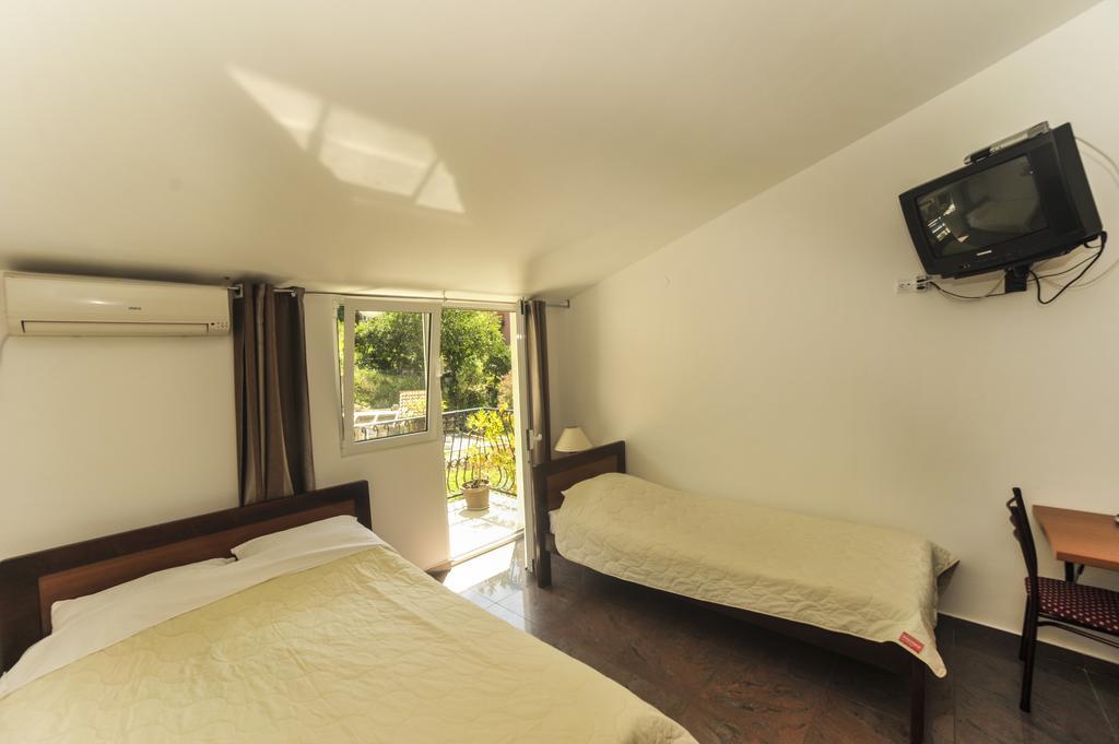 Mijovic Apartments Budva Szoba fotó